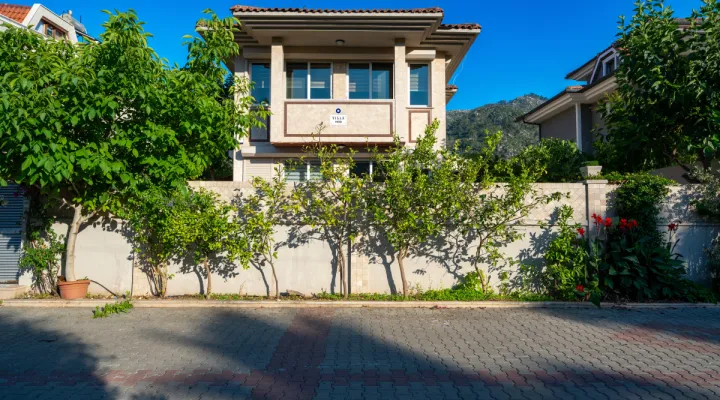 Şükran Villa İçmeler